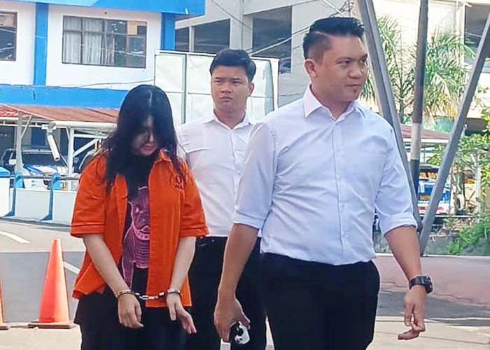 Kembali Diperiksa, Yeyen Terancam Hukuman 15 Tahun Penjara