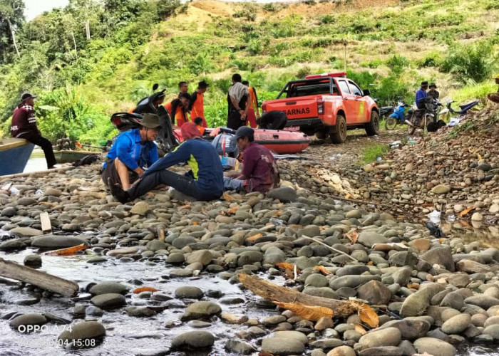 Tim SAR Diminta Perpanjang Pencarian Korban Hanyut di Sungai Ketahun