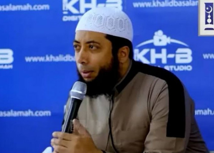 Ustadz Khalid Basalamah Bagikan Doa dan Zikir Pembuka Rezeki, Amalkan Setelah Shalat Wajib