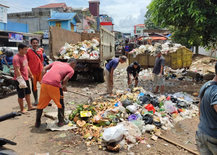 Volume Sampah Lebaran di Bengkulu Utara Naik, DLH Siagakan Ratusan Pasukan Kebersihan 