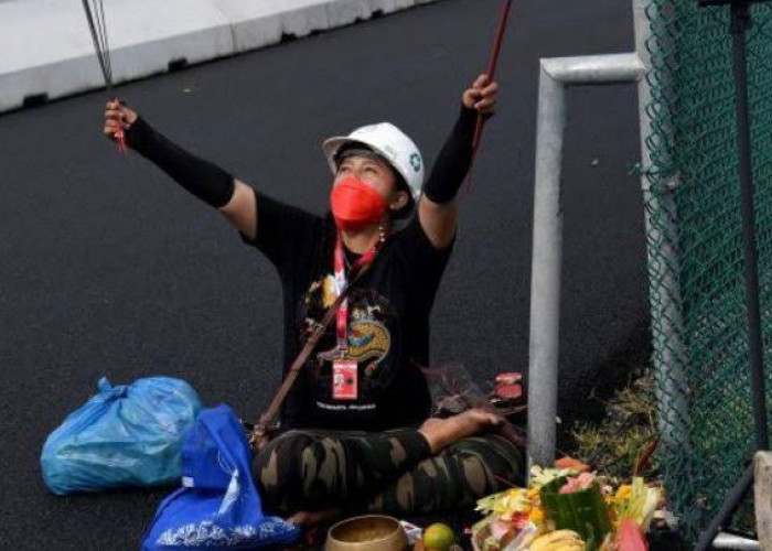 Pengendali Awan, 4 Weton Ini Ternyata Punya Bakat Jadi Pawang Hujan Seperti Mbak Rara