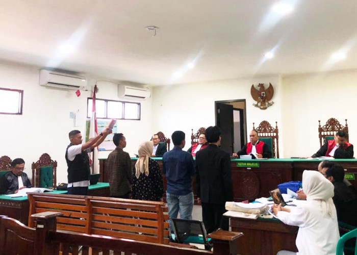 Audit Eksternal, Uang Perusahaan Yang Digelapkan Terdakwa Latifa Lebih Besar