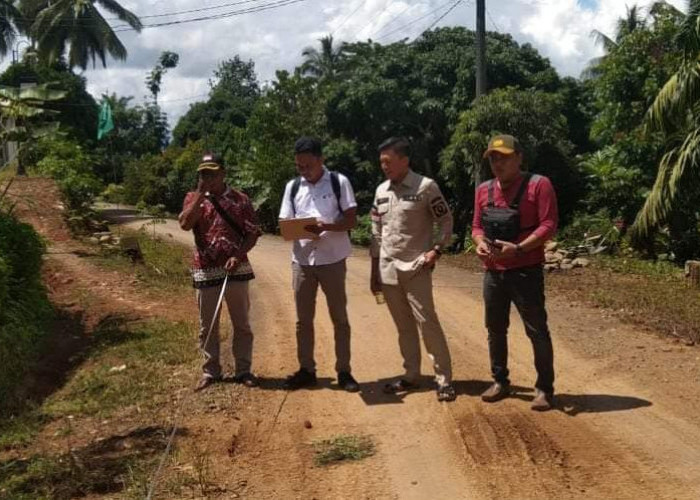 Pemkab Bengkulu Utara Bangun Jalan Tanah Desa Suka Makmur, Agus Riyadi: Desember Tahun Ini Dikerjakan