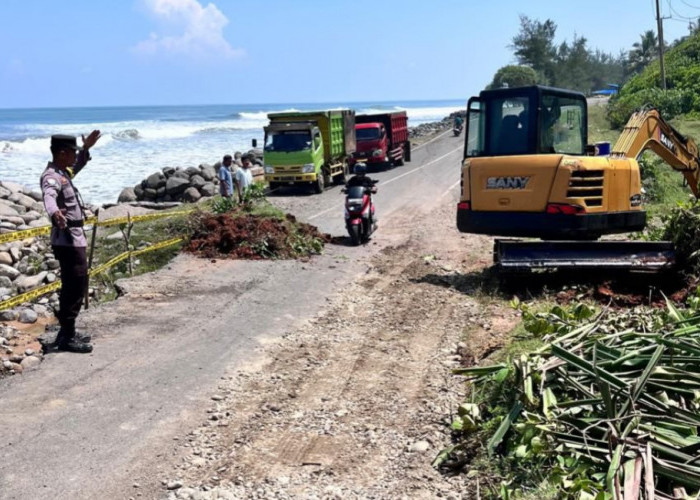 Gerak Cepat Polsek Batik Nau, Ajak Pengusaha di Batik Nau Turunkan Alat Berat