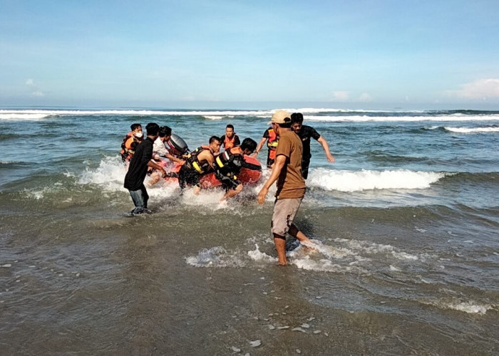 8 Warga Palembang Tenggelam di Pantai Panjang Bengkulu, 3 Orang Dilaporkan Meninggal Dunia 