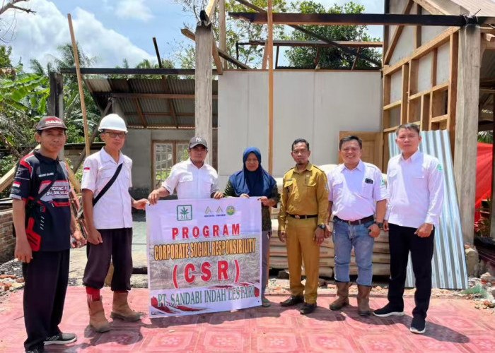 Bantu Korban Kebakaran, Pemdes Apresiasi PT SIL Selalu Bantu Rakyat