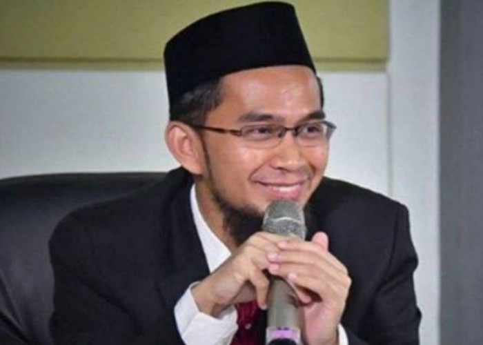 Kata Ustadz Adi Hidayat, Amalkan Ini dengan Istiqomah Jika Ingin Kaya Raya di Usia Muda