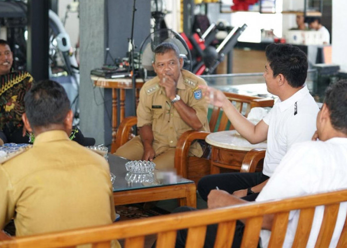 Anggaran Desa Minim, 12 Kades Kecamatan Padang Jaya Curhat ke Bupati