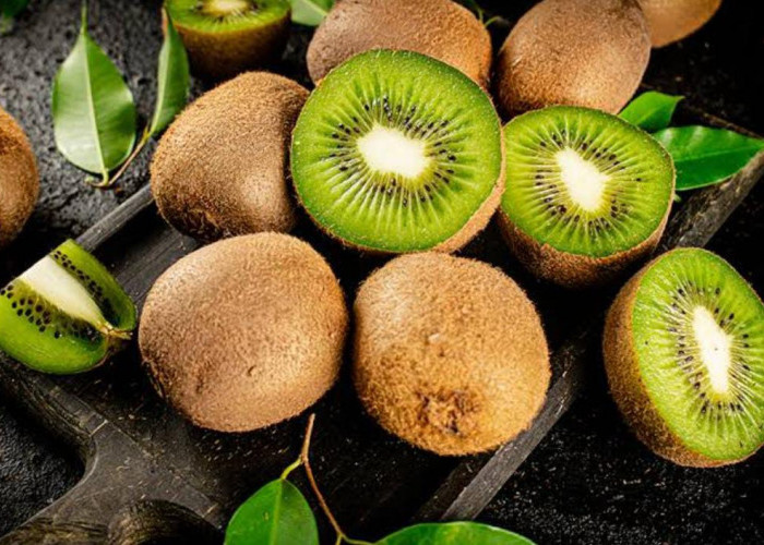 Ternyata Buah Kiwi Punya Manfaat untuk Mengencangkan Kulit Wajah Loh!