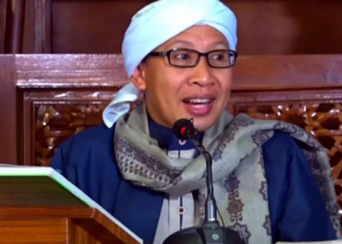 Buya Yahya Ingatkan Ada Waktu Istimewa Selain Hari Jumat, Dianjurkan Perbanyak Dzikir di Waktu Ini