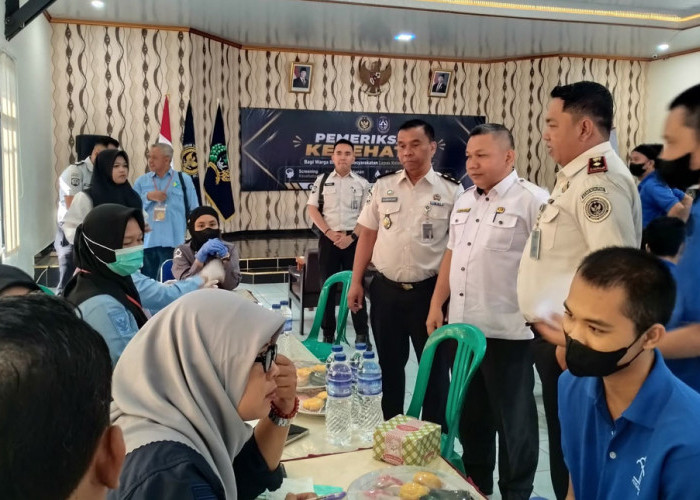 Rutan Arga Makmur Berikan Pemeriksaan Kesehatan Gratis Bagi Warga Binaan