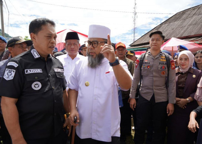 Ratusan Juta Disalurkan untuk Bantu Korban Banjir Bandang di Lebong