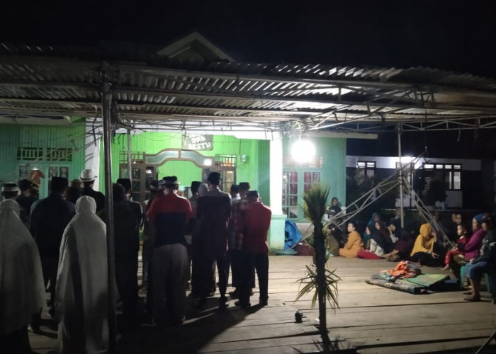 Jenazah Korban Hanyut asal Desa Tanjung Kemenyan Langsung Dimakamkan