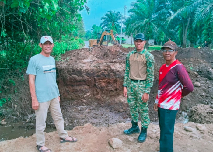 Jembatan Atap Seng-Suka Rami Dibangun, Warga Apresiasi Kodim 0428/Mukomuko