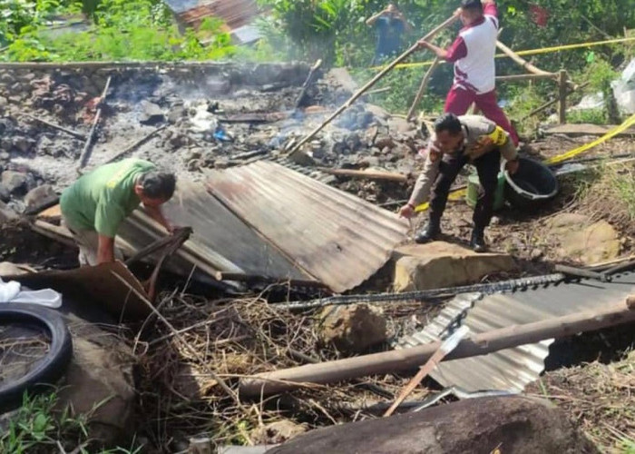 Menang Taruhan Bola, Rumah Sendiri Malah Dibakar