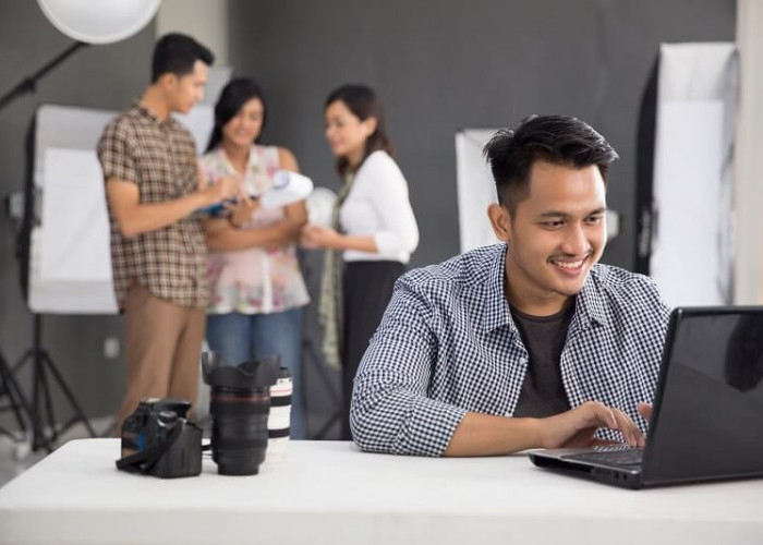 Cicilan Bank untuk Pembelian Gadget bagi Mahasiswa, Menguntungkan atau Tidak?