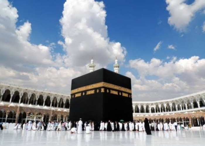 Bacaan Doa Agar Segera Berangkat Haji Bersama Keluarga, Lengkap dengan Artinya