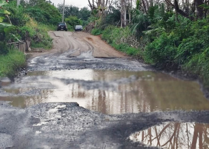 Kado HUT Bengkulu Utara, Gubernur  Bangun Jalan Kerkap - TAP dan Gunung Selan - Lais