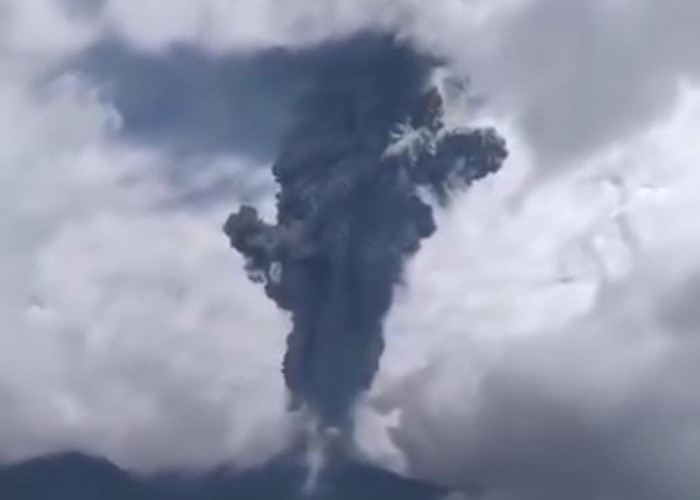 Kenali, Ini 3 Bahaya dari Erupsi Gunung Marapi yang Tewaskan Belasan Pendaki