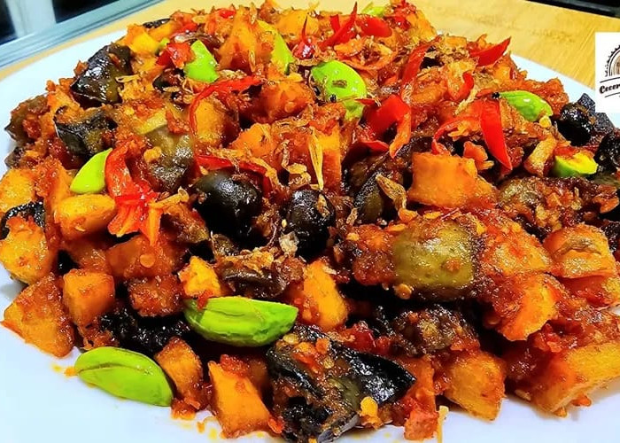 Resep Sambel Goreng Ati Kentang: Hidangan Pedas yang Menggugah Selera di Hari Raya