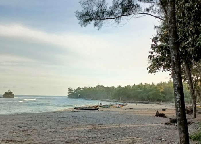 3 Daya Tarik Pantai Way Hawang di Kaur Bengkulu