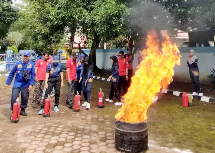 Damkar Mukomuko Gencarkan Edukasi Cegah Kebakaran