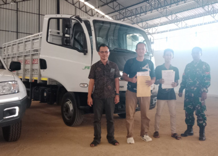 4 Desa Terima Pickup dan Truk, Operasional Kopdes Merah Putih Mulai Diperkuat