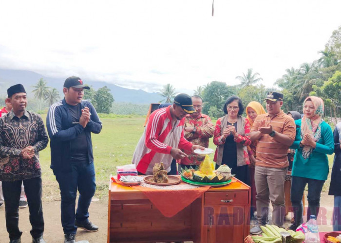 HUT Desa Sido Luhur ke-12, DPR Provinsi Puji Kemajuan Desa dan Kekompakan Warga