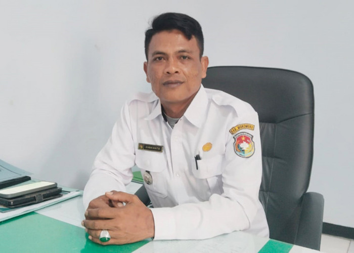 Bendera Belum Terpasang, Camat XIV Koto Ajak Warga Hormati Kemerdekaan
