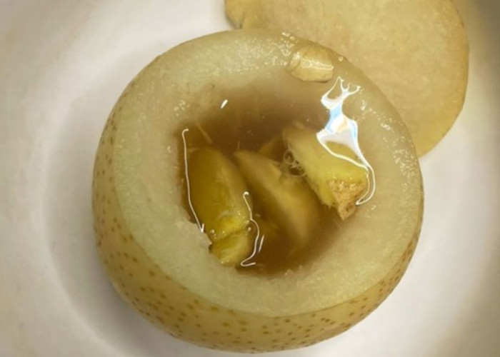 Butuh Obat Herbal untuk Atasi Pilek, Kamu Harus Coba Buat Sup Buah Pir Ala Tiktok