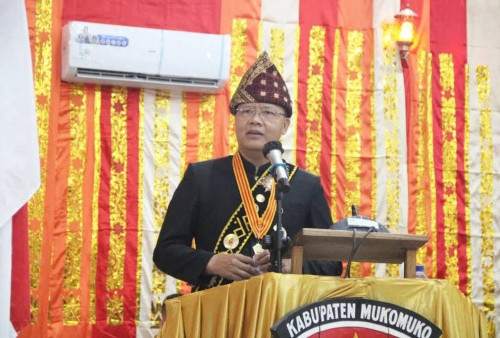 Gubernur Rohidin Wujudkan Pemasangan Listrik Gratis untuk Masyarakat Bengkulu