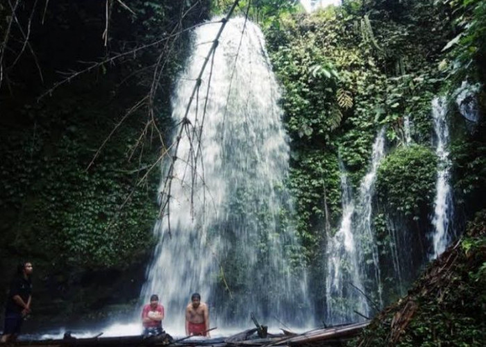 Objek Wisata Air Terjun Batu Ampar, Pesona Alam yang Tersembunyi di Kepahiang Bengkulu