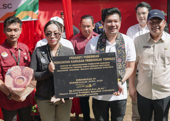 Tinjau Rafflesia Kemumu, Utusan Presiden: Bengkulu Utara Terkenal Hingga Mancanegara