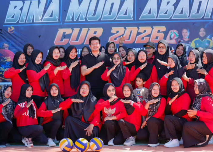 Buka Turnamen Voli Putri, Bupati Apresiasi Sinergi Pemuda Karang Taruna Bukit Makmur