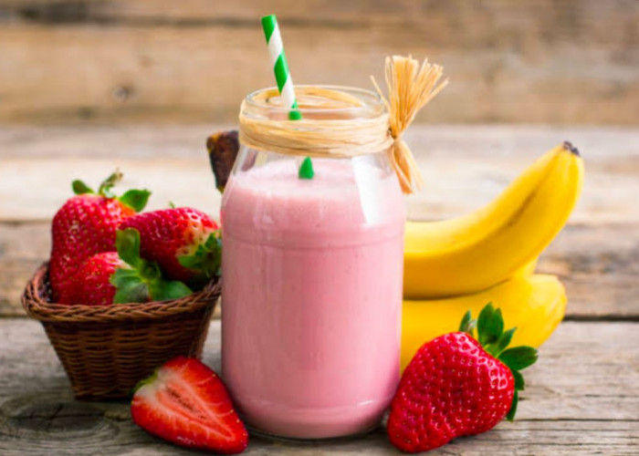 Resep Smoothies Stroberi Pisang, Cocok untuk Diet atau Teman Sarapan Sehat