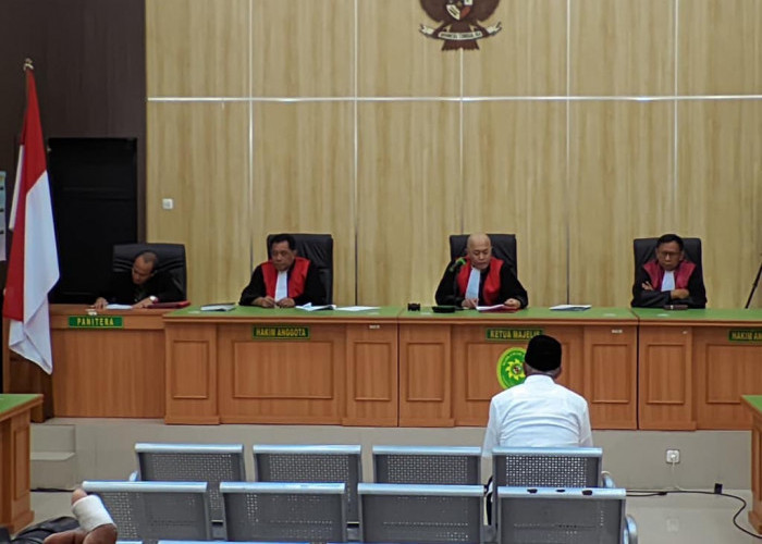 Eksepsi Ditolak, Sidang Eks Bupati BU Lanjut ke Tahap Pembuktian