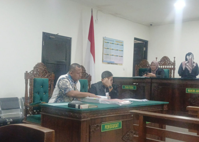Tejo Sebut Tomi Pernah Pinjam Uang Rp100 Juta, PH Repal Desak Dikonfrontasi
