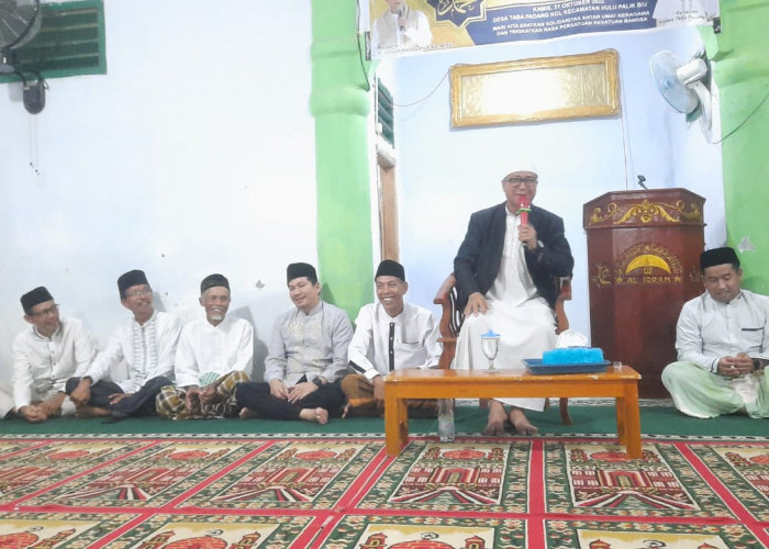 UJH Ceramah Maulid Nabi di Desa Taba Padang Kol