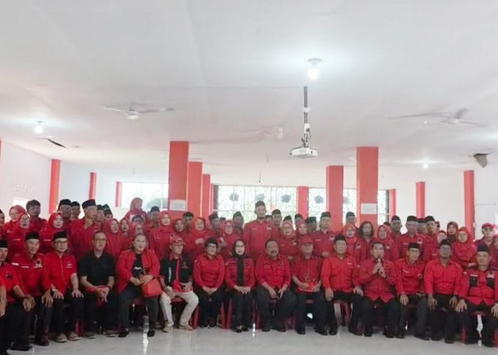 Perkuat Akar Rumput, 9 PAC PDI Perjuangan se-Kota Bengkulu Dilantik