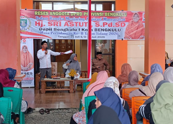 Jalan Tak Dibangun & MBG Belum Masuk, Warga Teluk Sepang Sebut Pejabat dan Wakil Rakyat Janji Palsu
