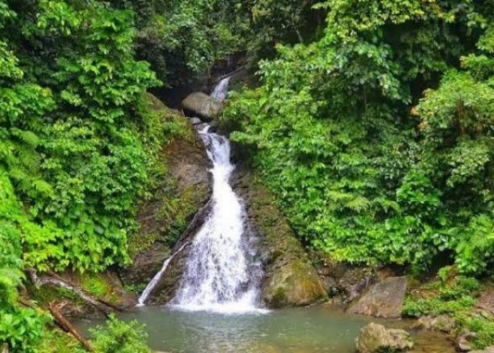 Air Terjun Geluguran, Jadi Wisata Bahari Andalan Masyarakat Bengkulu Selatan 