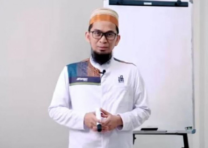 Kata Ustadz Adi Hidayat, Ini Orang Pertama yang Wajib Dibahagiakan Dunia Akhirat Saat Sudah Sukses