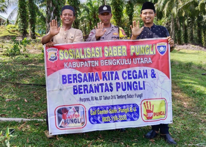 Personil Polsek Ketahun Gencar Sosialisasi Saber Pungli ke Desa-desa