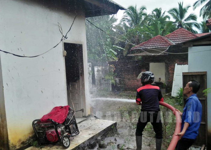 Rumah Dinas Wakil Bupati Bengkulu Utara Nyaris Ludes Terbakar