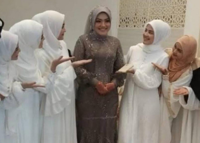 Habib Rizieq Lepas Masa Duda dengan Menikahi Syarifah Mona Hasinah Alaydrus, Berikut Profil Sang Istri