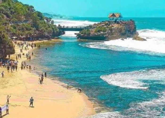 5 Fakta Menarik Pantai Mesra Gunung Kidul, Wajib Dikunjungi Walaupun Cuma Satu Kali