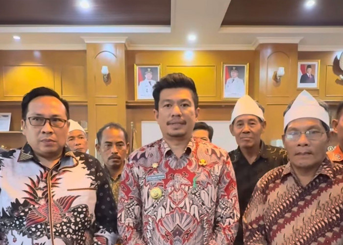 Bupati Arie Ajak Lembaga Adat Rancang Masa Depan Pulau Enggano 