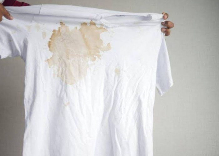 Tanpa Merusak Kain, Begini Cara Membersihkan Noda Getah Membandel di Baju