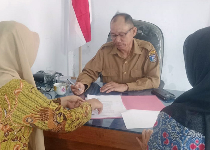 Sahmad: Upacara HUT RI di Lapangan Kemumu