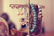 Tips Memilih Aksesoris untuk Badan Berisi Agar Terlihat Lebih Slim